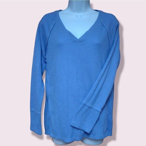 WILDFOX BAGGY BEACH JUMPER- OVERSIZED DEEP V NECK LIGHT BLUE SOFT COZY SWEATER - Picture 8 of 14